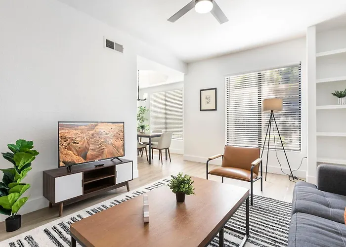 2br Cozysuites At Kierland Commons With Pool #04 * Scottsdale